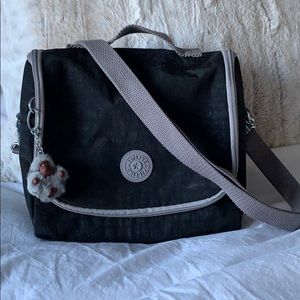Kipling lunch tote